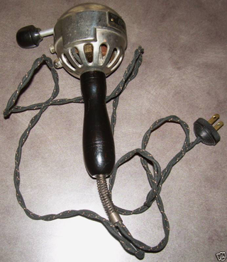 Illustration for article titled Vintage Massagers Look Like Torture Devices